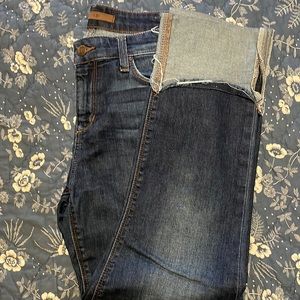 Joe’s Jeans cropped and cuffed w28